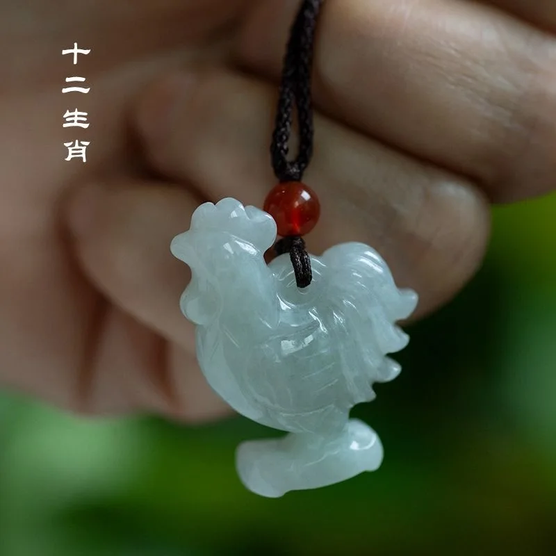 Women Fashion Jewellery - ジュエリー,トレンド,男性と女性のためのジュエリー,彫刻のための3次元の天然エメラルドネックレス