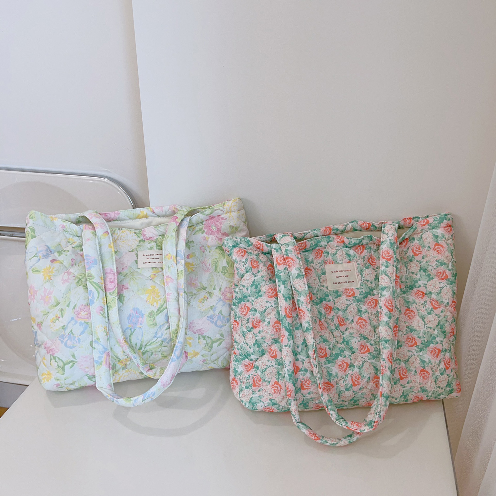 Canvas Tote Bag - フランス風花柄キルティングトートバッグ レディース 大容量 ショルダーハンドバッグ コットン裏地付き おしゃれ