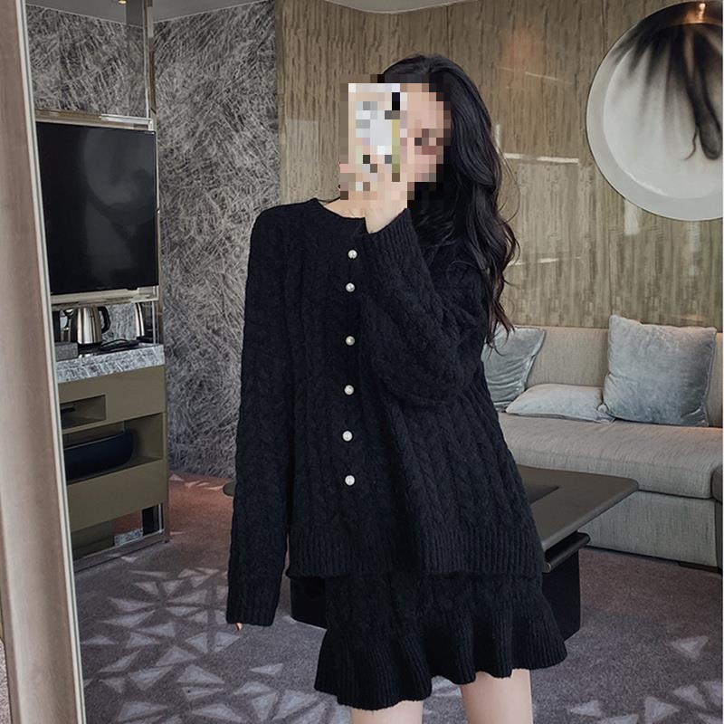Women Fashion Outfits - プレミアム韓国冬スタイルセット 厚手のニットセット 快適なオーバーサイズプルオーバーセット おしゃれなプリーツミニスカートのセット