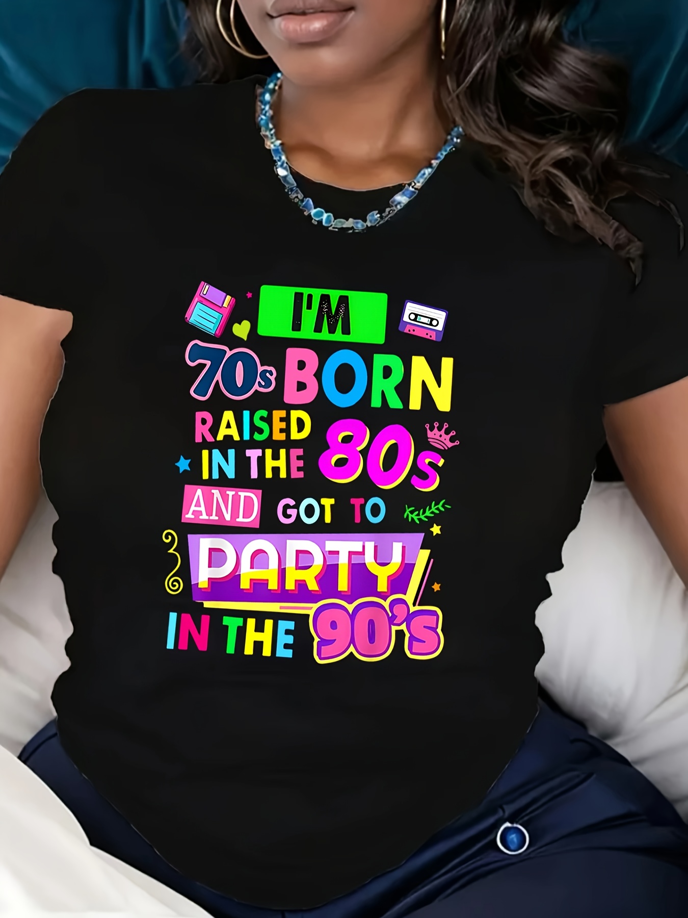 Women'S Fashion From The 70S - 私は70年代生まれで、80年代に育ち、90年代にパーティーに参加しました。女性用Tシャツ - レトロノスタルジアグラフィック、カジュアルブラックトップ