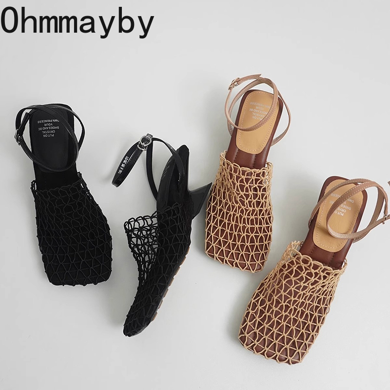 デザイナー高級中空デザインレディースサンダル、簡潔なパーティ - Women Fashion Outfits のレビューと価格