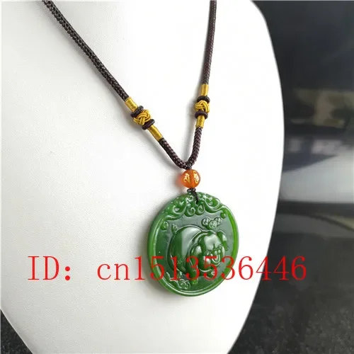 ナチュラルグリーン中国豚彫刻翡翠ペンダントネックレスチャーム - Women Fashion Jewellery のレビューと価格