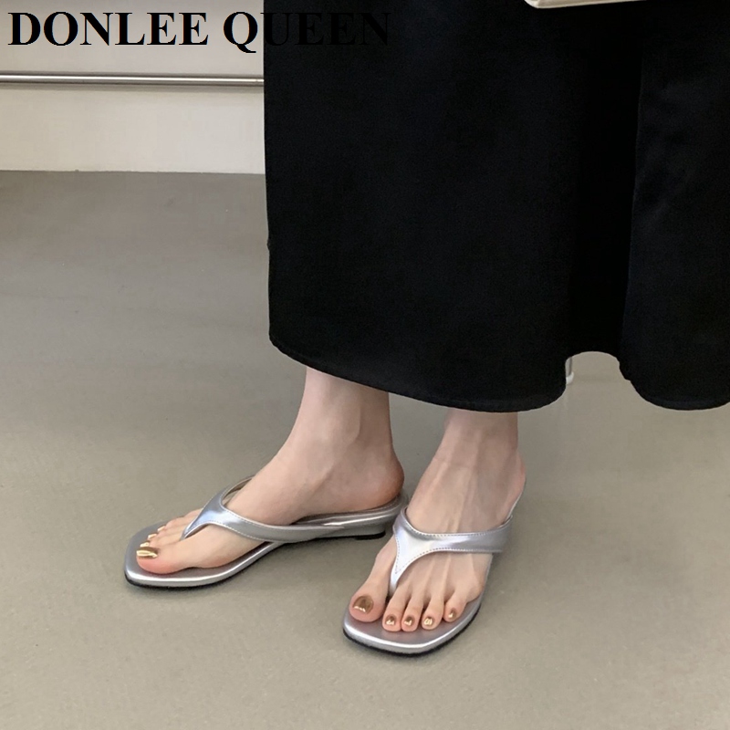 ファッションクリップトゥウェッジローヒールスリッパ女性カジュ - Women Queen Fashion のレビューと価格