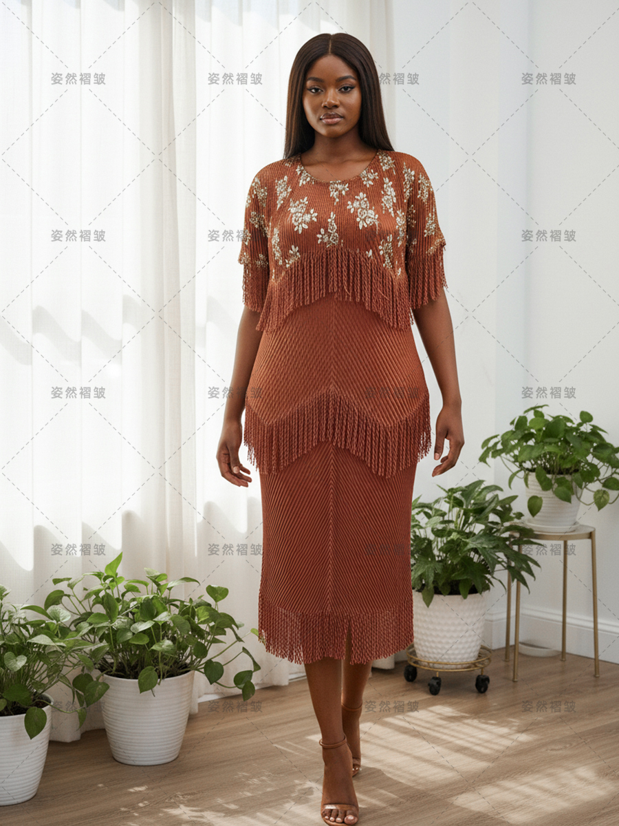 プラスサイズ高級婦人服ミヤケプリーツシフォン金糸タッセルドレ - Women'S Fashion Gilded Age のレビューと価格