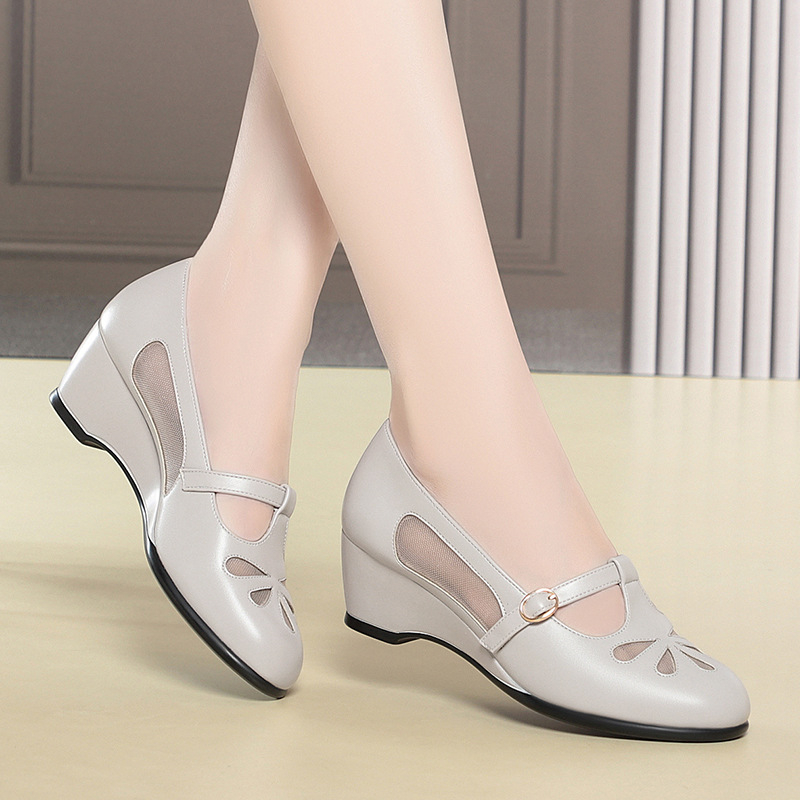 中年女性夏メッシュカットアウトウェッジヒールシューズ軽量ソフ - Women'S Fashion Middle Ages のレビューと価格