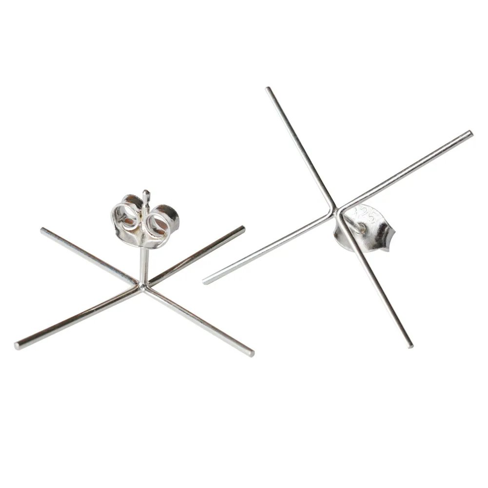 ソリッド 925 スターリングシルバースタッドポスト爪イヤリ - Women'S Fashion Earrings のレビューと価格