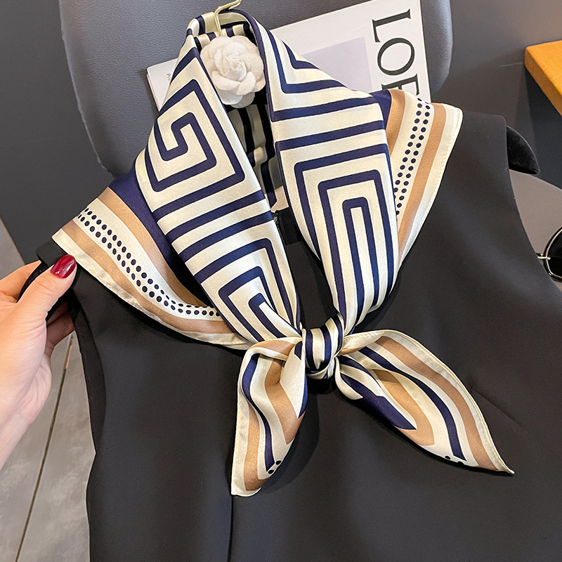 女性用シルクスカーフ,スクエア,ラグジュアリーブランド,ピュ - Women Fashion Necktie のレビューと価格