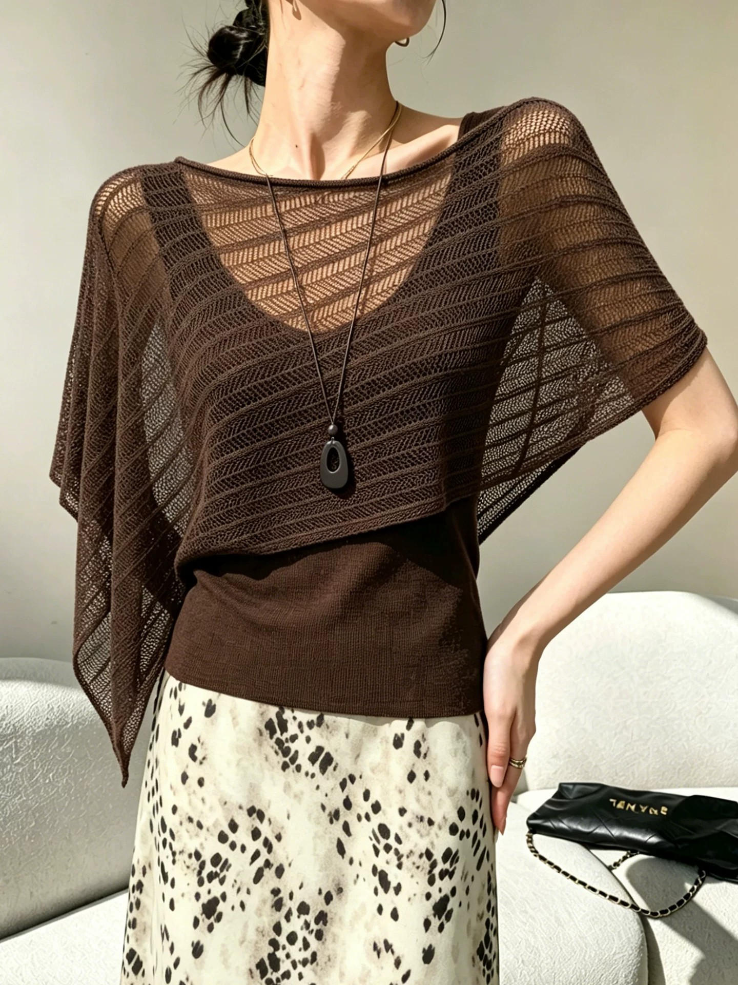 ポロ襟付きホワイトニットタンクトップ レディース サマーアウ - Crop Top Women のレビューと価格