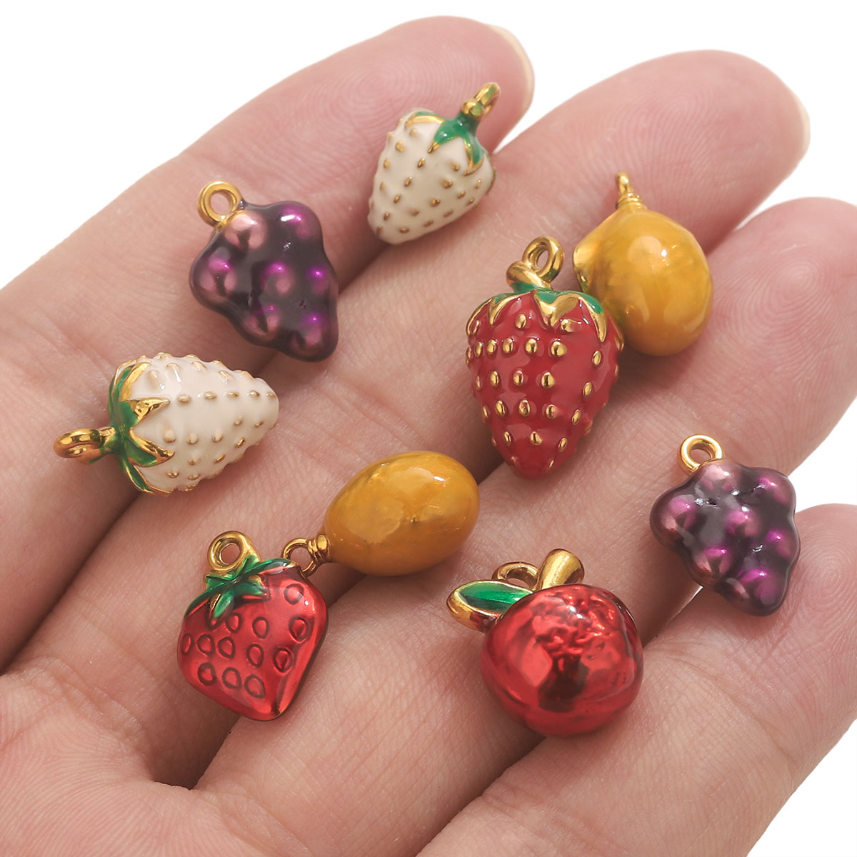2 個ステンレス鋼チャームエナメルフルーツアップルブドウ D - Women'S Fashion Earrings のレビューと価格