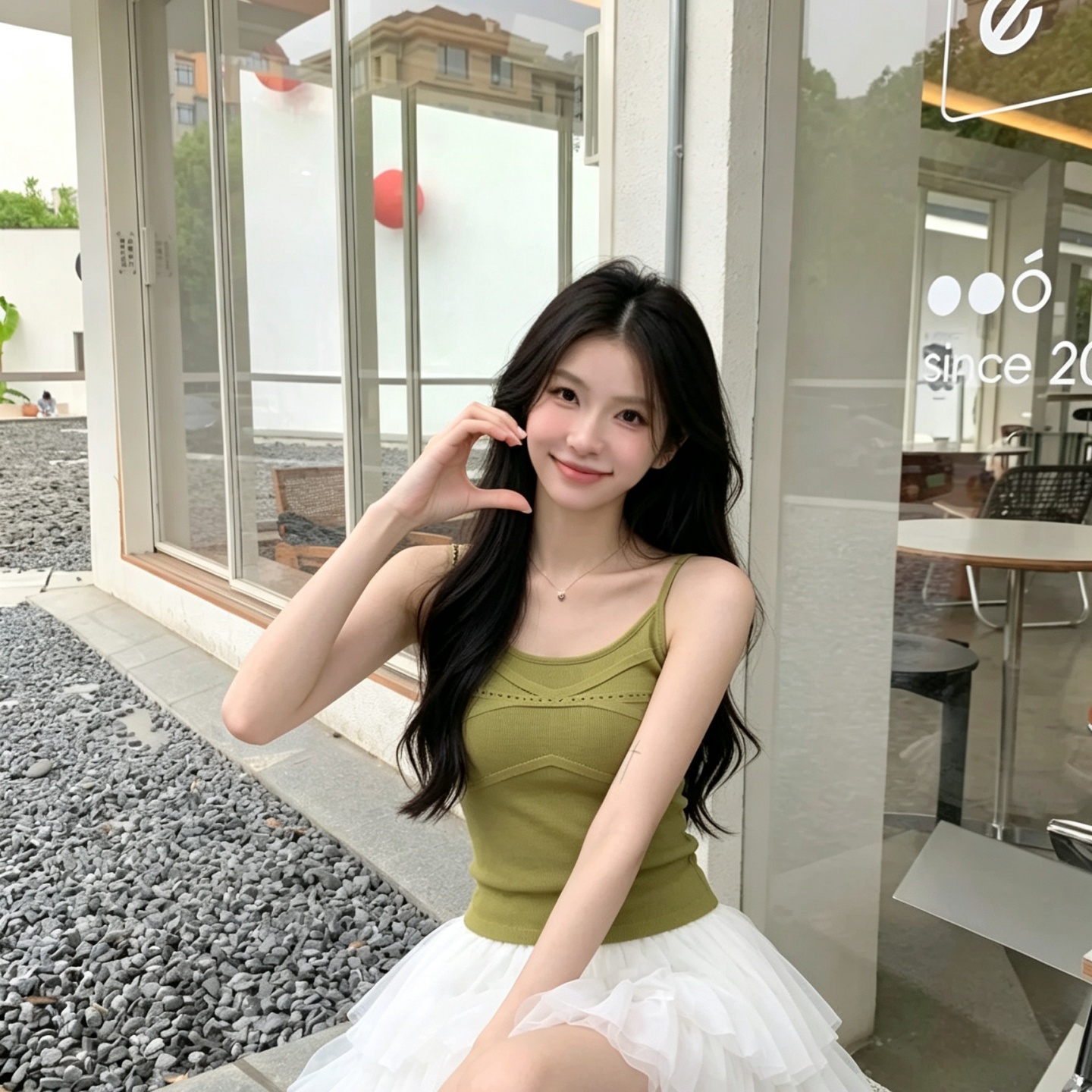 夏の新作スパイシーガール調節可能なストラップVネックキャミト - Women Fashion Outfits のレビューと価格