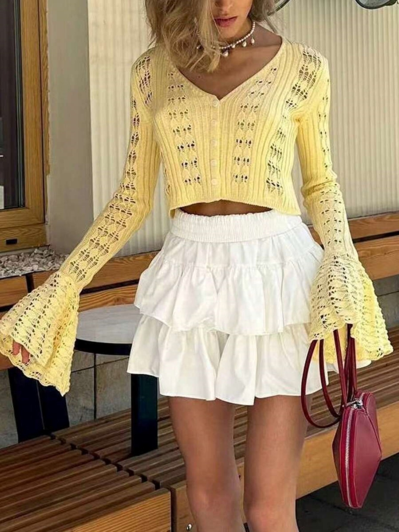 レディース イエロー クロシェ ニット フレア スリーブ V - Crop Top Women のレビューと価格