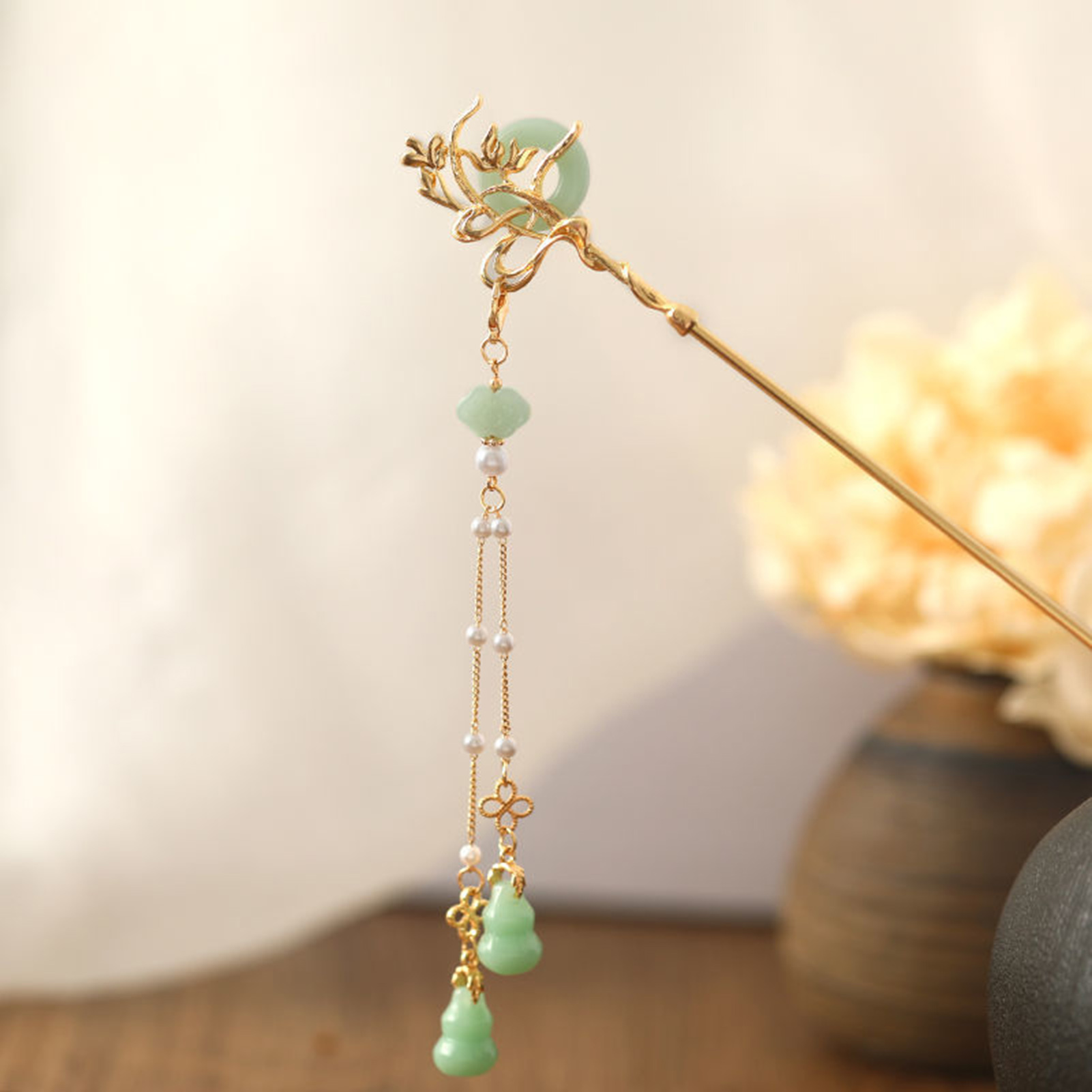 中国風のガラスヘアピン女性のためのエレガントな同心バックルタ - Women Fashion Jewellery のレビューと価格
