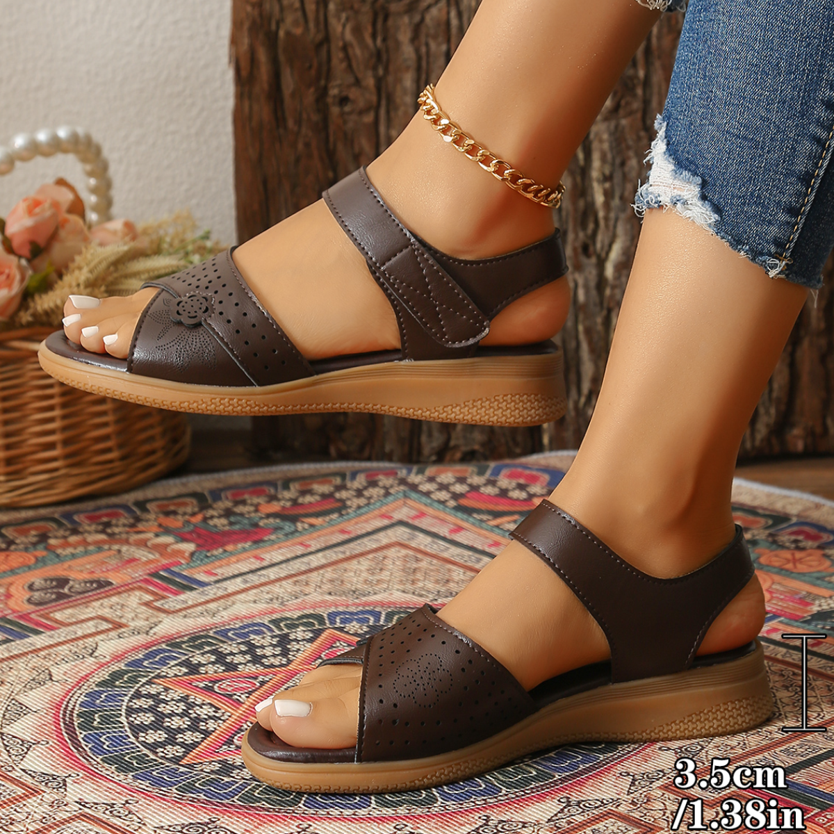 女性の夏のソフトソール中年高齢者サンダル快適な滑り止めウェッ - Women'S Fashion Middle Ages のレビューと価格