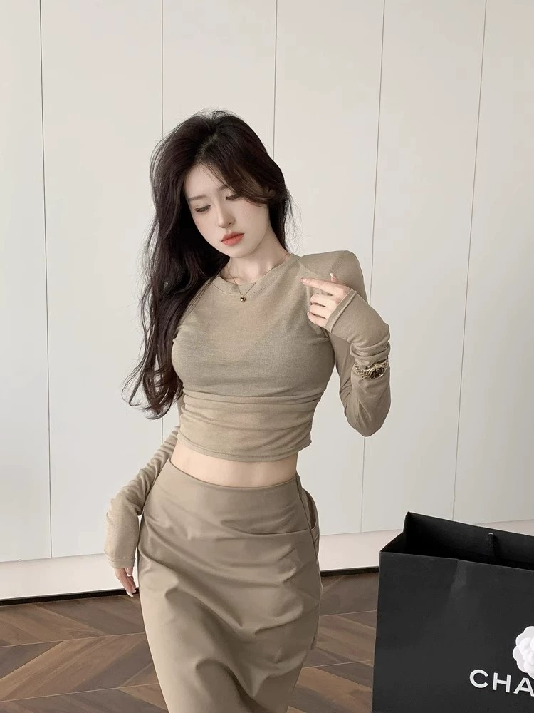 Y2K セクシーなショルダーパッド長袖 Tシャツ女性シアーメ - Crop Top Women のレビューと価格